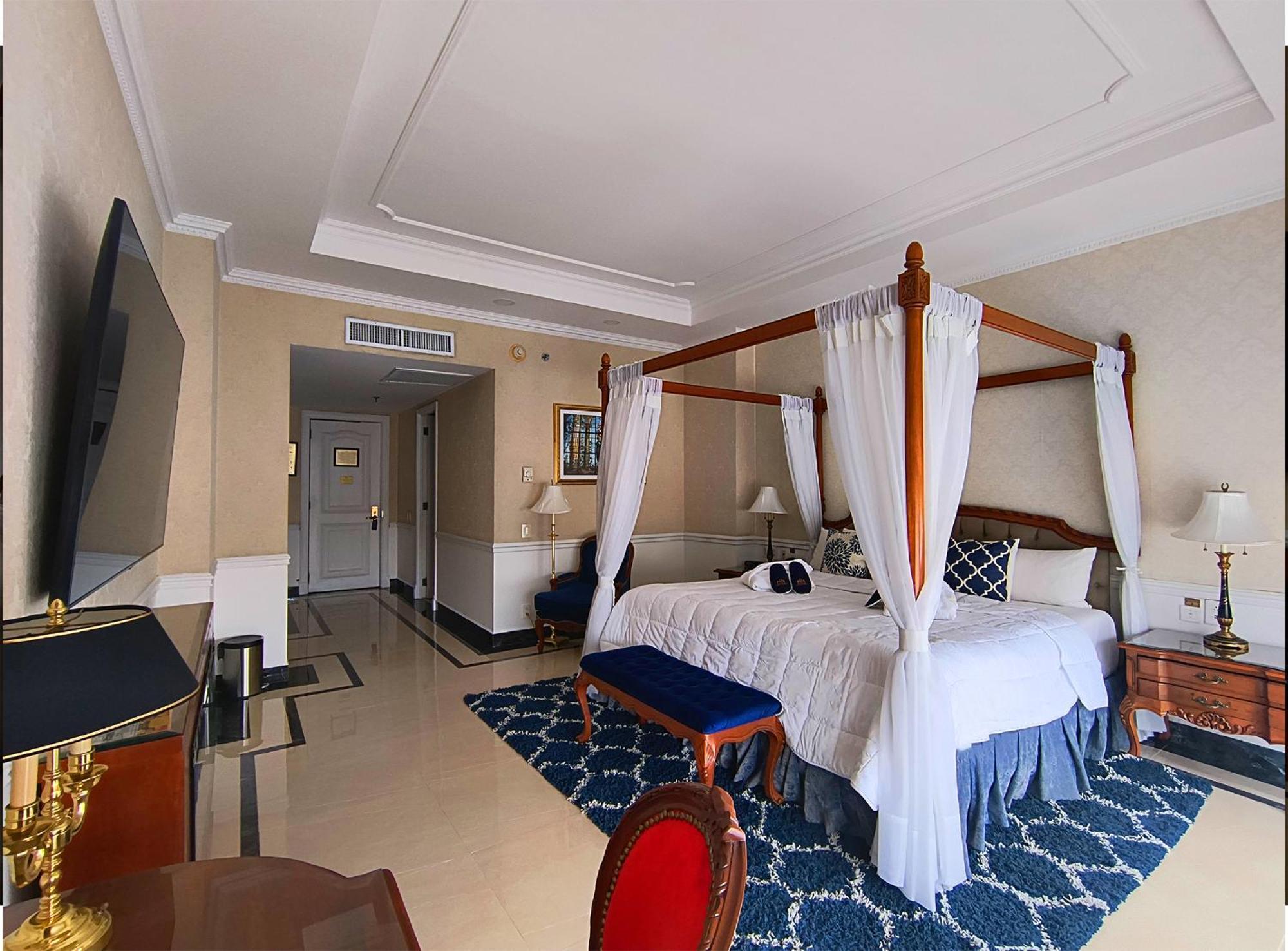 Gran Hotel Ciudad De Mexico Zocalo View מראה חיצוני תמונה A room at the hotel